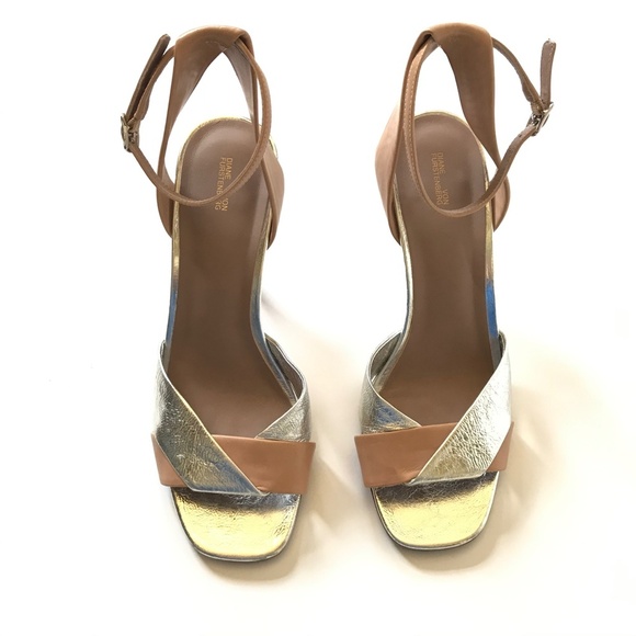 DVF Fiona Heels Sandals Womens 38.5 8.5 Nude Tan Silver Diane von Furstenberg - Picture 5 of 13
